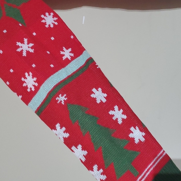 SOLD!! HALLMARK CHANNEL My Christmas Movie Watching Sweater - Size Large - Picture 4 of 7